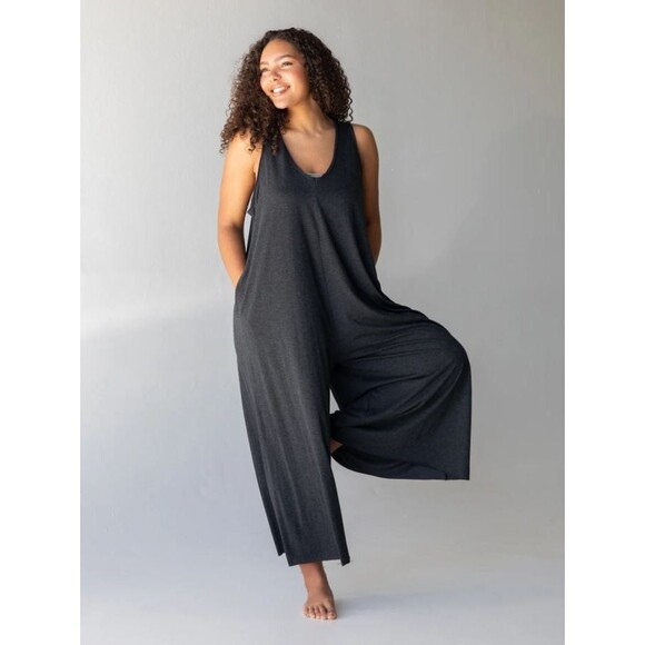 Natural Life Charcoal Gray Knit V-Neck Jumpsuit One Size Boho Loungewear Relaxed - Picture 6 of 6